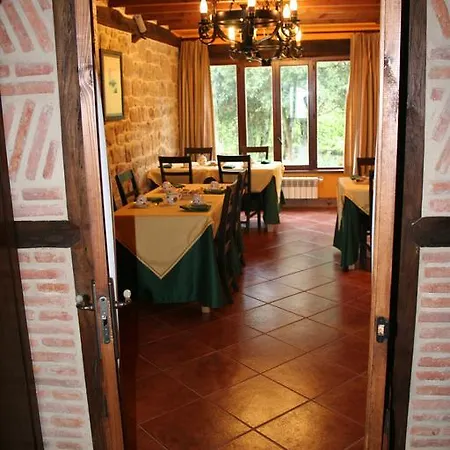 La Villanita 3*