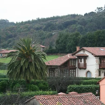 La Villanita 3*
